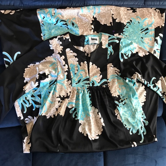 *sold* Malama Hawaiian Vintage Dress - Picture 3 of 7